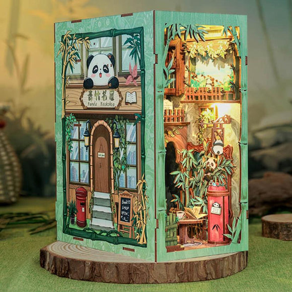 Panda Bookshop Book Nook - Official Book Nook (Kit) 06-03-2025 